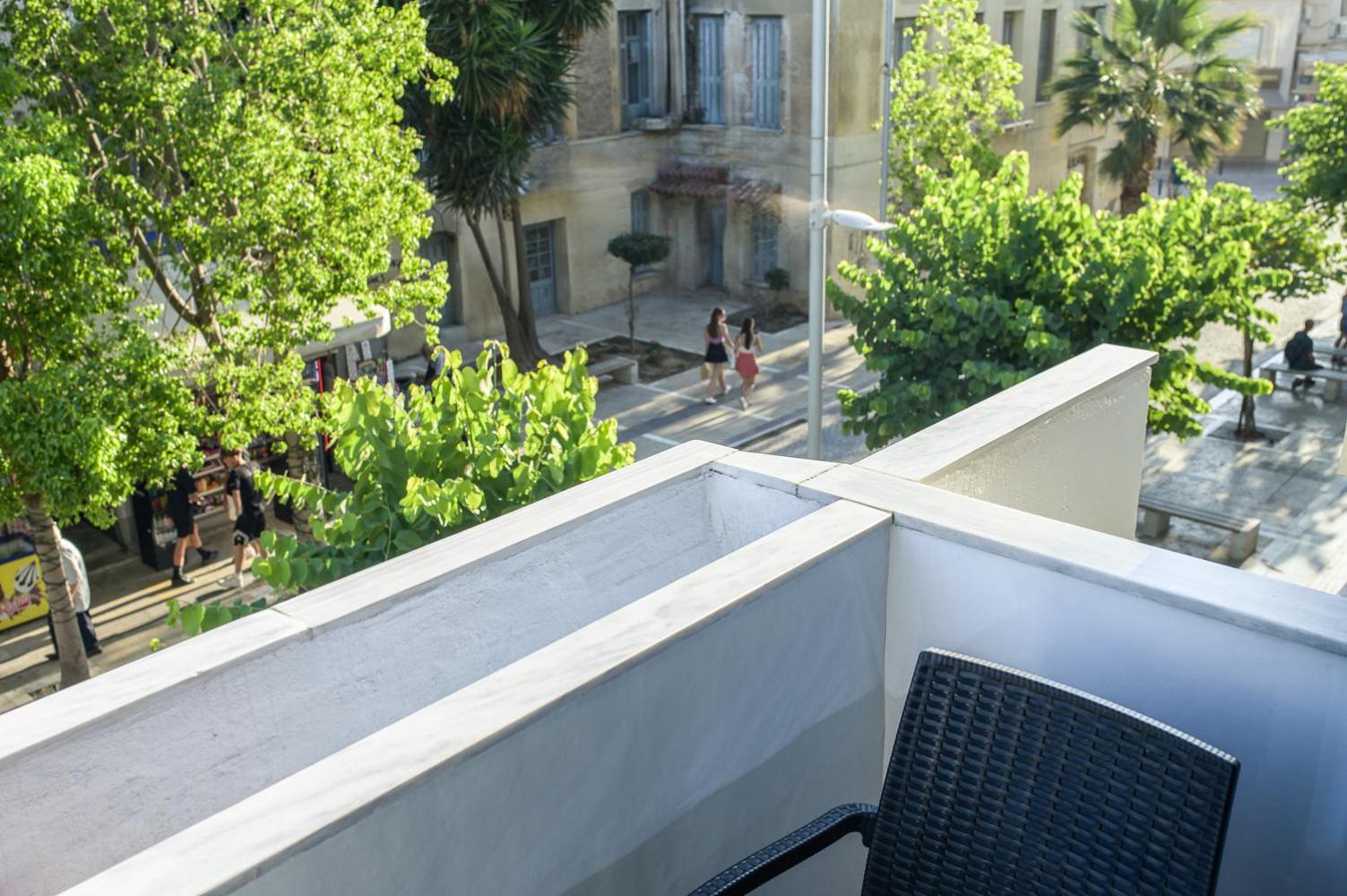 25 Dikaiosinis Ave. Lägenhet Heraklion Exteriör bild